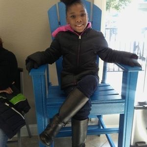 Meet your Posher, Kentral